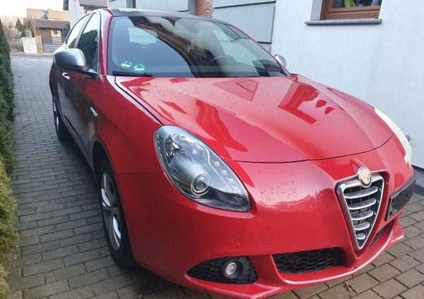 Alfa Romeo Giulietta cena 20000 przebieg: 173000, rok produkcji 2011 z Krotoszyn małe 781